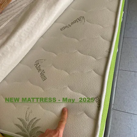 House Naxos アパート