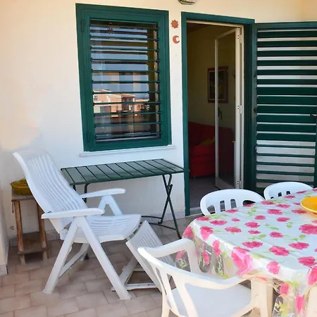 דירה House Naxos *