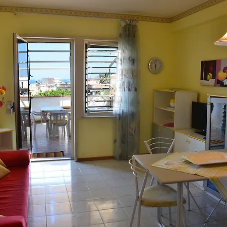 House Naxos *